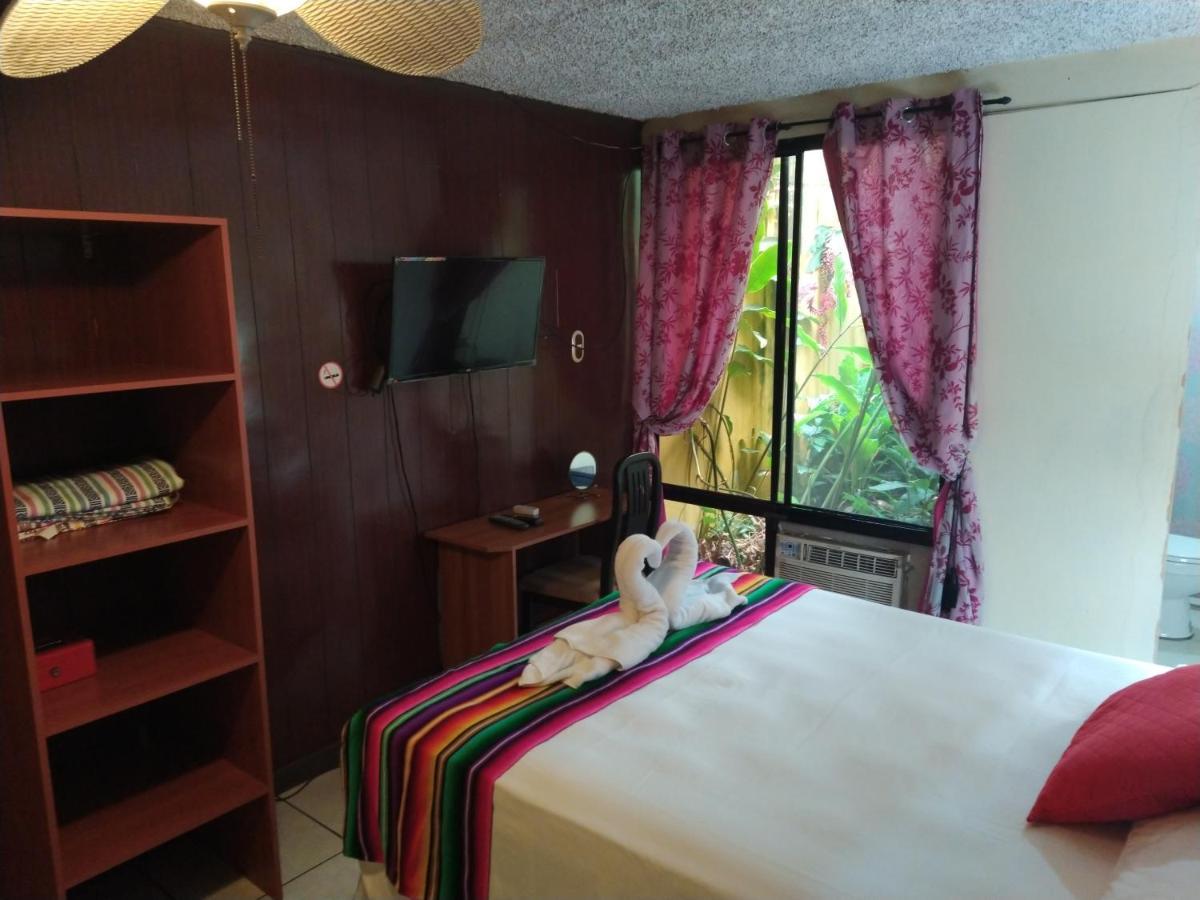 Hotel Antiguo Antiguo Cuscatlán المظهر الخارجي الصورة