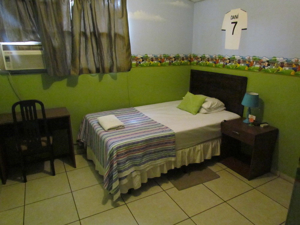 Hotel Antiguo Antiguo Cuscatlán المظهر الخارجي الصورة